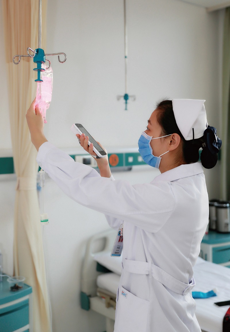 57834aaf7b9b0.jpg 移動護士站.jpg